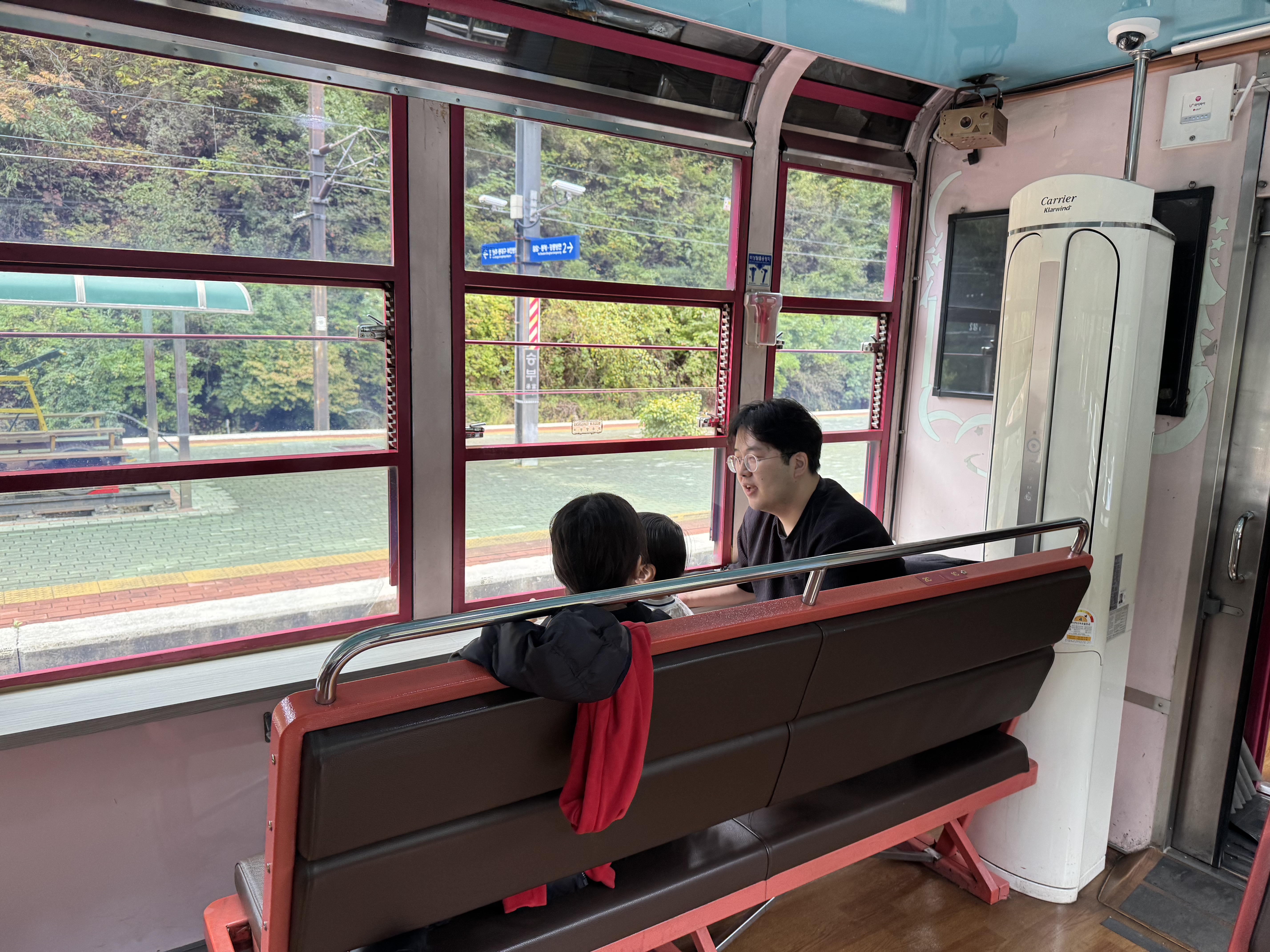태백 여행 코스 정리&amp;#44; 협곡열차&middot;산타마을&middot;탄광&middot;용연동굴까지