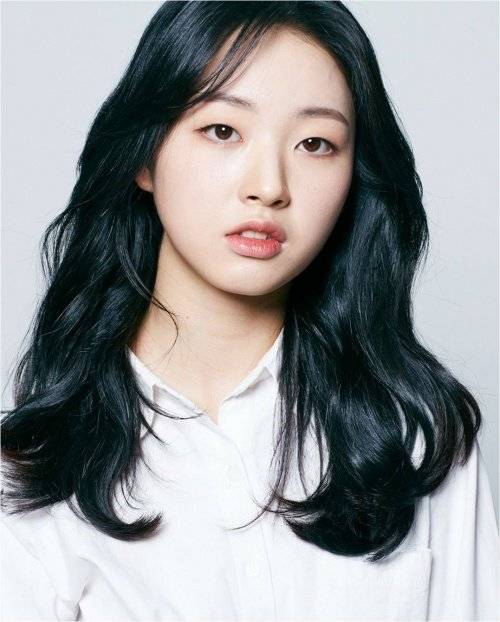 배우 김진영