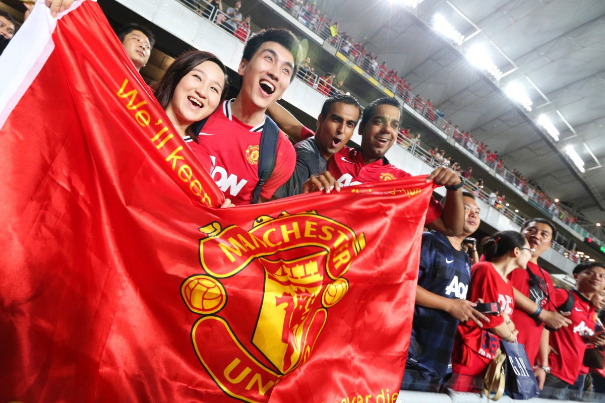 Fans Around The World