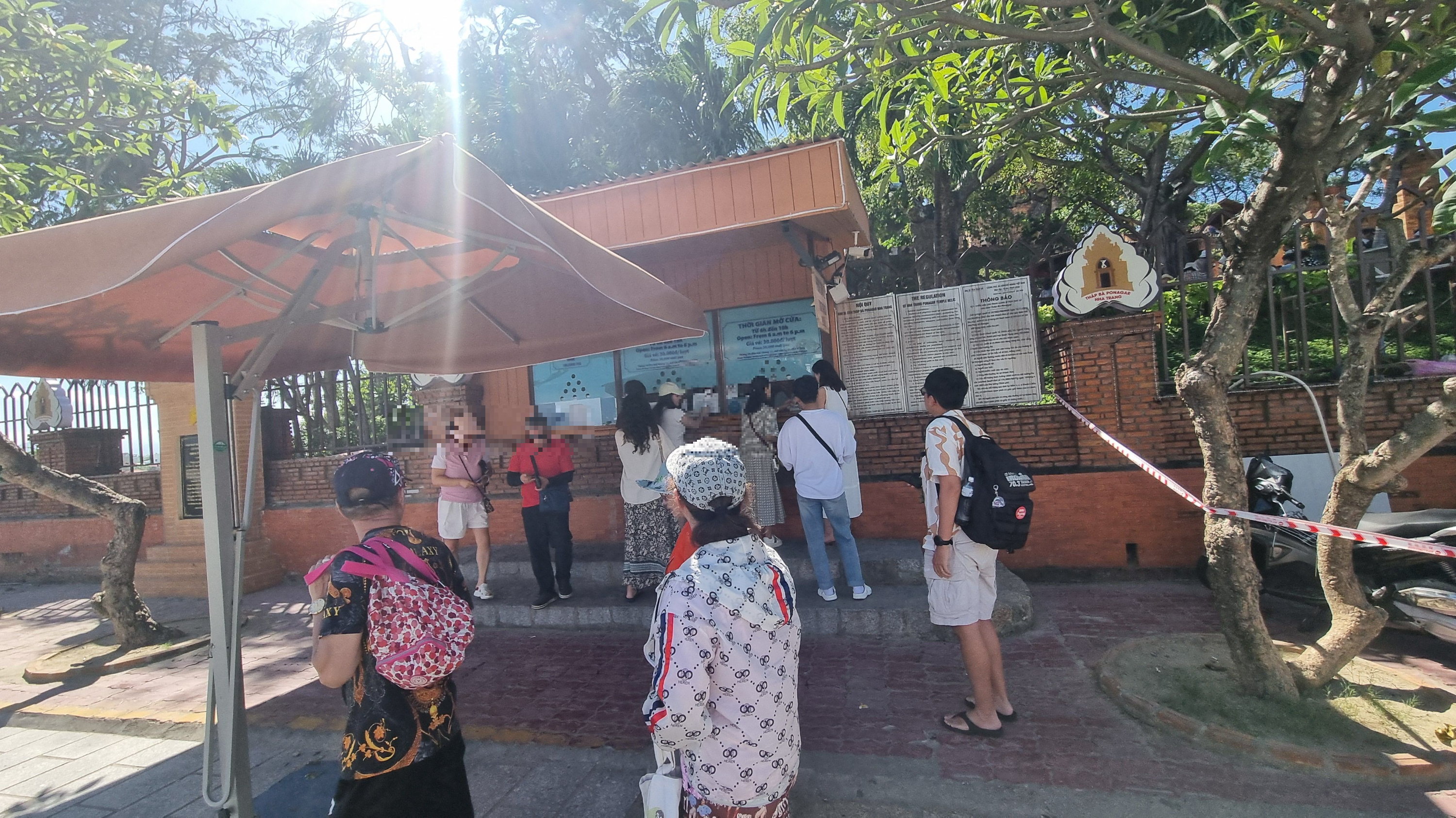 포나가르사원 입장시간