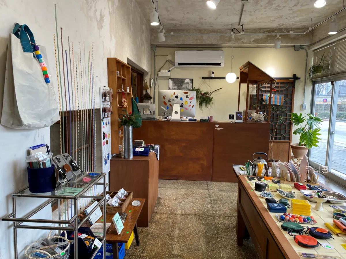 강원도-뚜벅이-여행코스-강릉-문구-소품샵-추천-브레드브레드바나나(브브바)