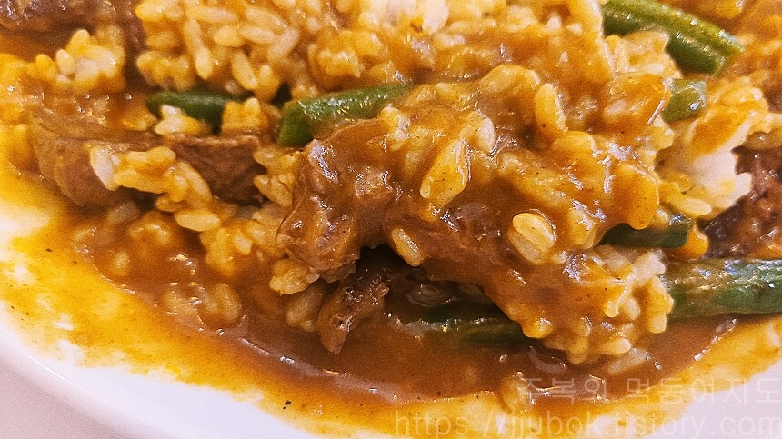 델리커리-부채살-스테이크카레-맛-2