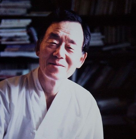 한승원 작가