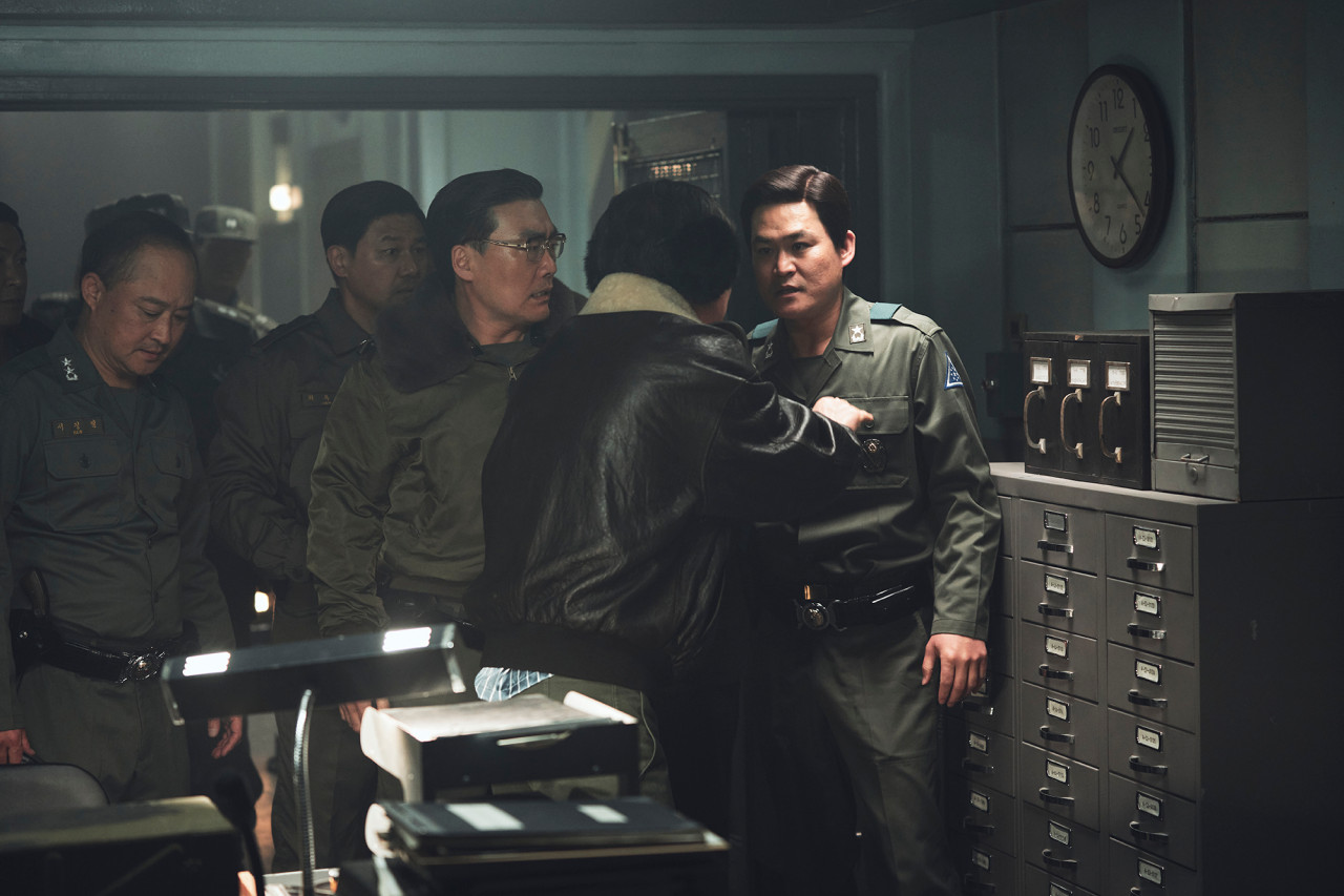 영화 서울의 봄 실화 실제인물 손익분기점 관객수 출연진 ott 줄거리 후기