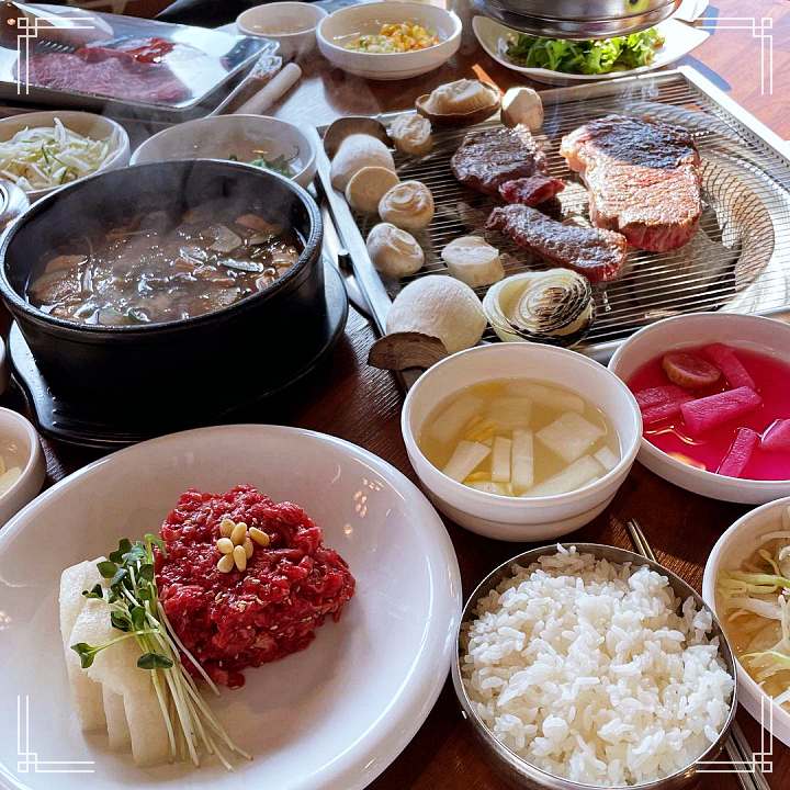 나혼자산다 나혼산 전현무 한우 숯불구이 전현무 식육식당 고기집 소고기 전문점 맛있는 정육점 식당 가게 평창 맛집 가격 위치 어디