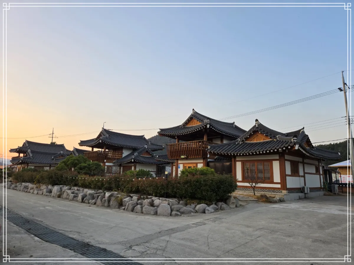 경주-신라한옥호텔-독채형-펜션-전경