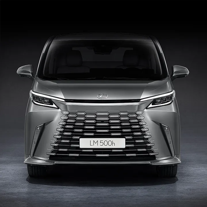 렉서스 LM 500h 이미지