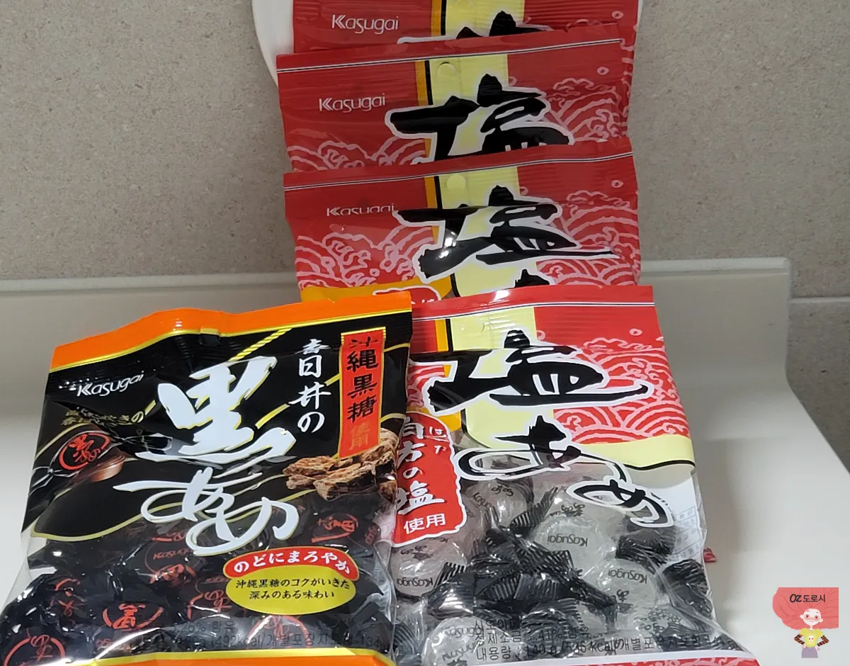 일본-카수가이-흑설탕과-소금사탕-총-5봉지-세트-앞면