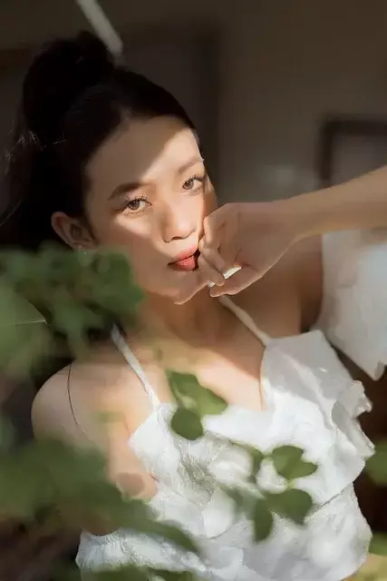 눈밑지방제거 수술비용 실비