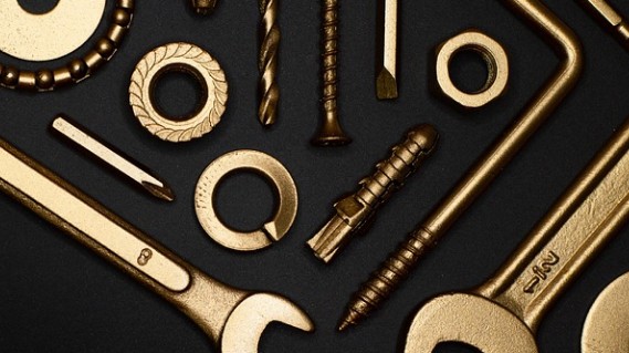 나사-핀-기계-금속-도구-모음