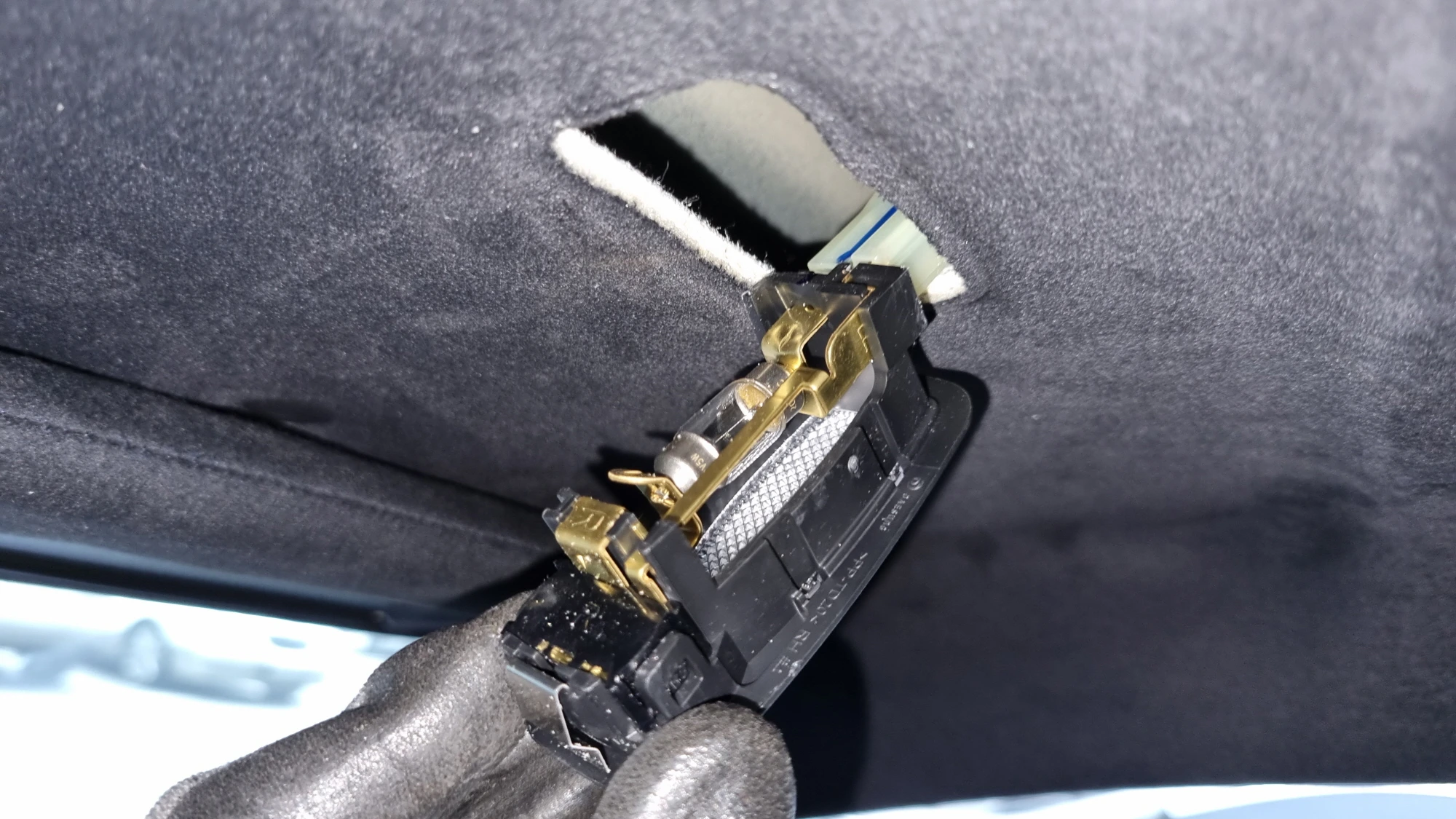 화장등 전구 모습