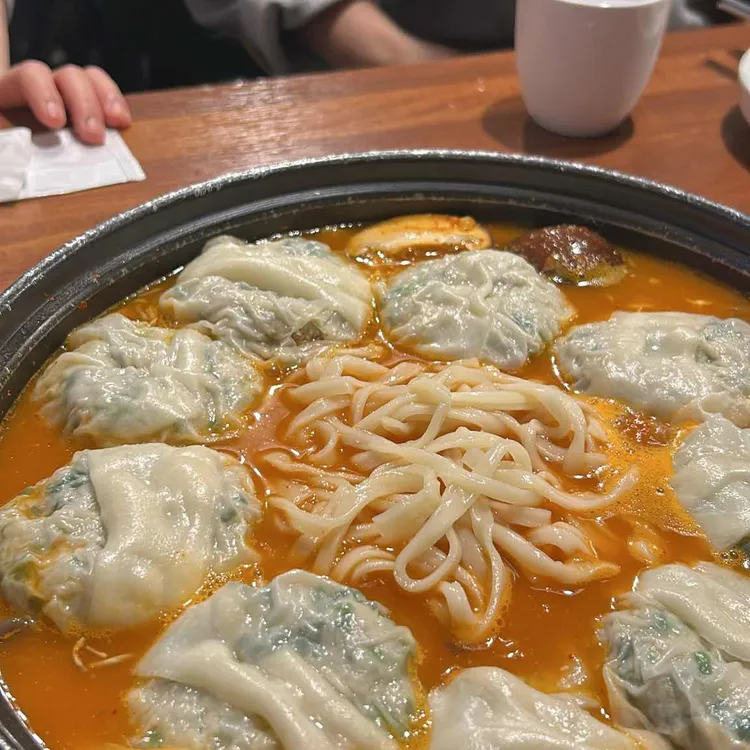 수원 매탄동 해물탕집 '군포해물탕'