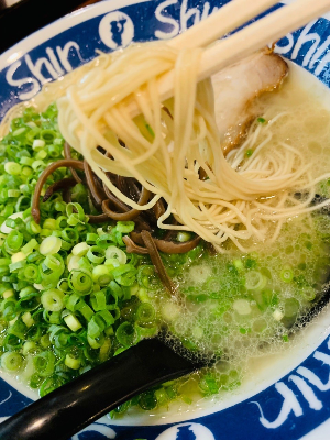 일본 후쿠오카 맛집 추천 하카타라멘 신신 텐진본점