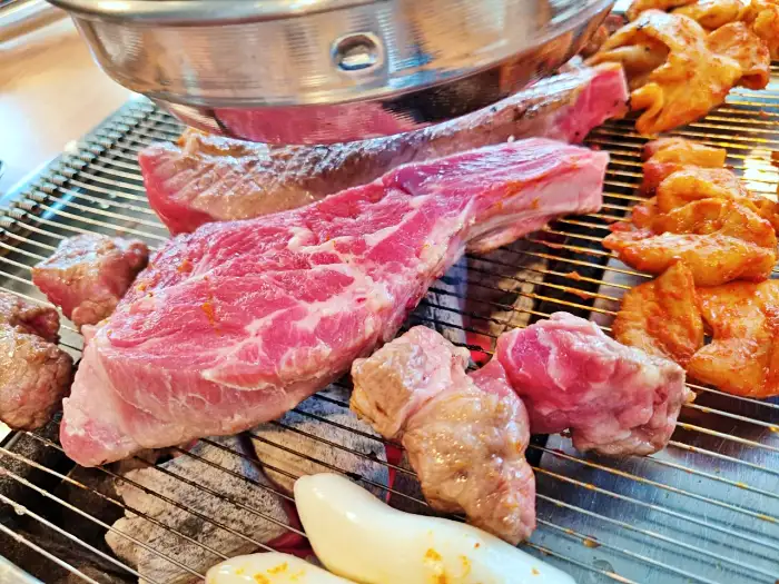 픽업 트렌드 스페셜 신당 왕십리 황학동 육즙가득 신선 양고기 무한리필 맛집