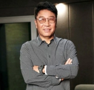 이수만 프로필 나이 고향 학력 근황