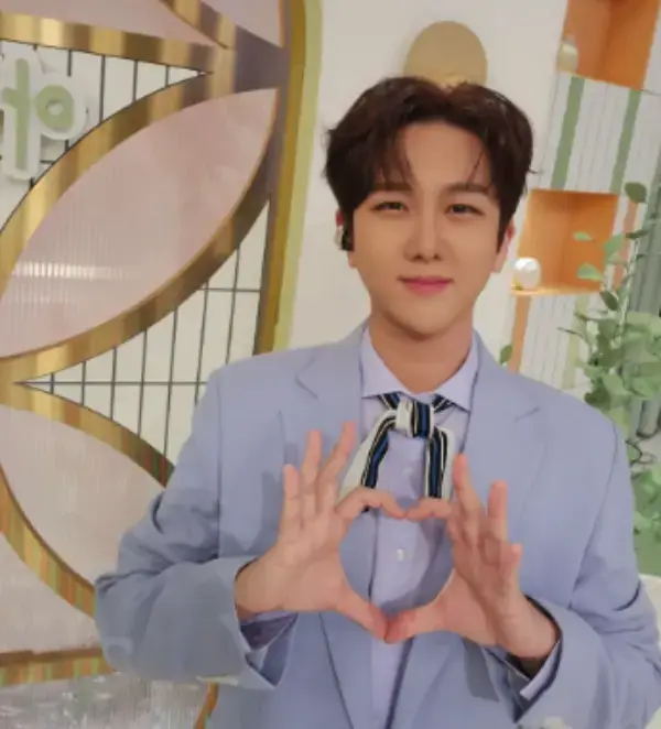 가수-김수찬-사진