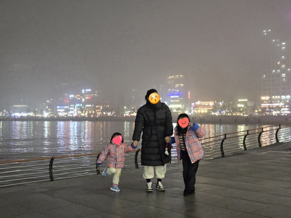 광안리 바다뷰에서 가족과 함께 – 부산 여행 추억