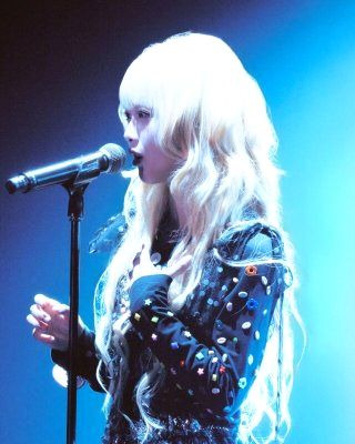 한로로, 싱어송라이터한로로, 한로로프로필, 한로로나이, 한로로본명, 한로로고향, 한로로학력, 국어국문학가수, 한로로결혼, 한로로남편, 유퀴즈한로로, 한로로유재석시, 한로로감자탕, 한로로입춘, 한로로애증, 로켓단, 한로로MBTI, 한지수, 자몽살구클럽, 한국대중음악상