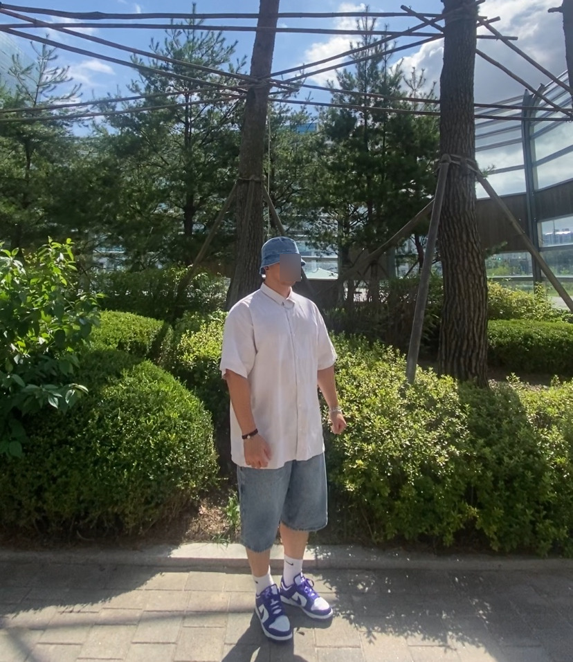 데일리룩('26. 7. 27.)루오에스펙 빈티지 버킷햇 벙거지, 반스 케슬러 체커보드 우븐 반소매셔츠, 디미트리블랙 버뮤다 데님팬츠, 나이키양말, 나이키 덩크 로우 레트로 콩코드
