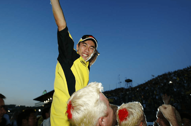 2002 스즈카 그랑프리 타쿠마 사토의 P5