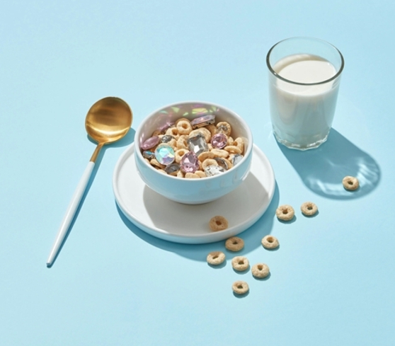 비타민B 시품으로 곡물, 우유, 채소 등등