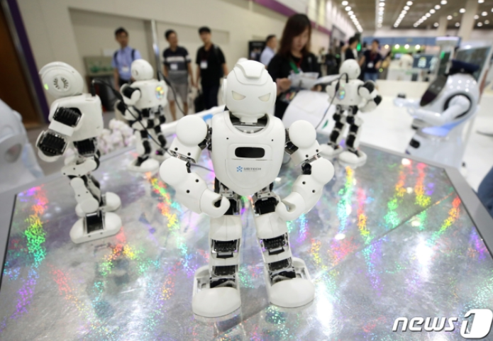 인공지능(AI) 로봇