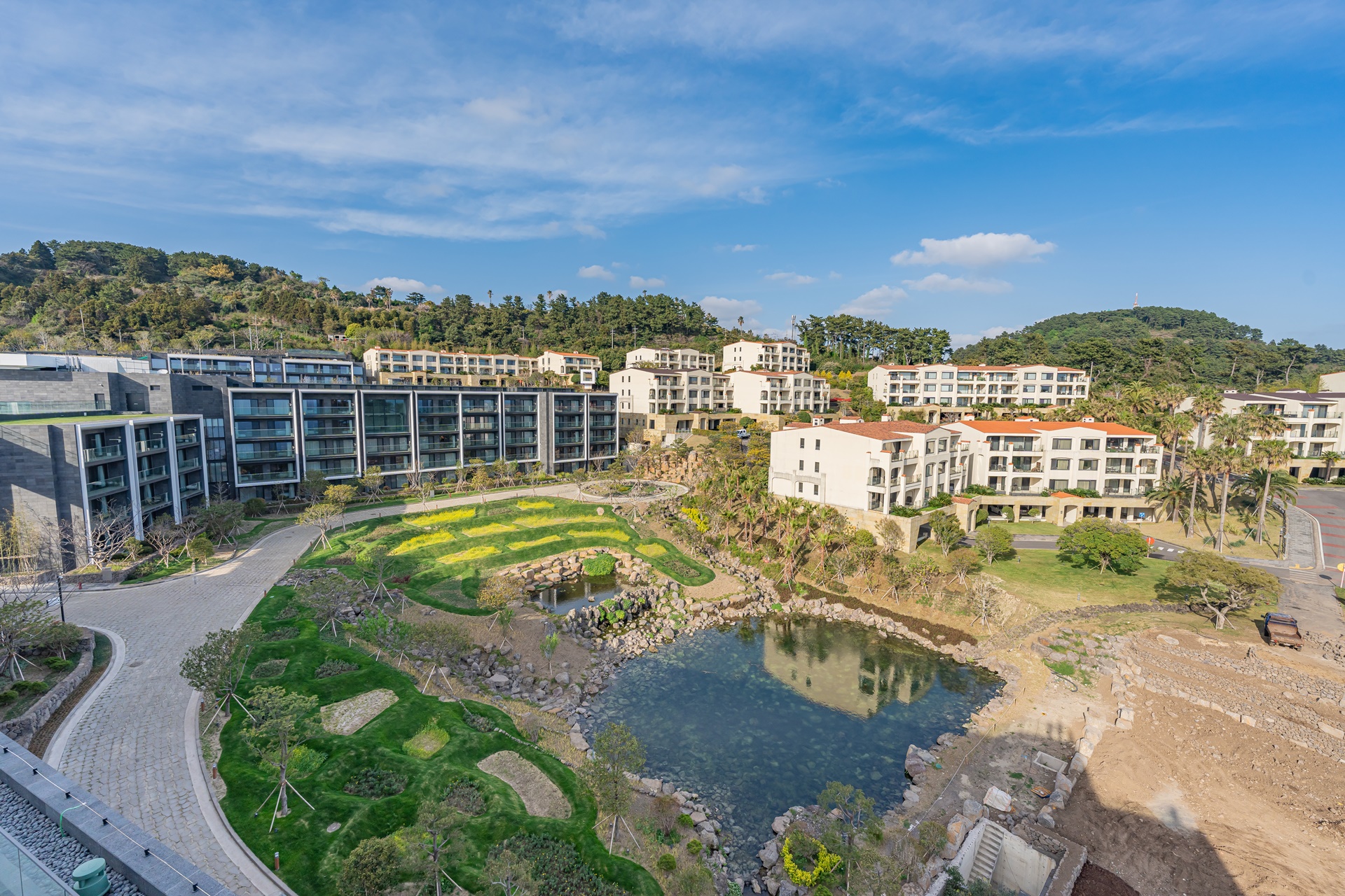 #JW메리어트 #JW메리어트제주 #JW메리어트제주리조트&스파 #범섬 #빌벤슬리 #서귀포호텔 #제주리조트 #제주메리어트 #제주여행 #제주호텔 #댄싱두루미 #더플라잉호그 #아일랜드키친