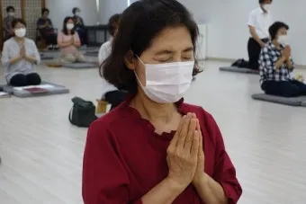 불교 기도 순서와 방법에 대해 차분하게 배우는 시간_17