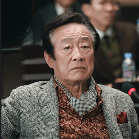 은밀한 감사 출연진 해무그룹 회장 전무태