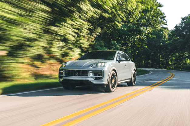 2025 포르쉐 카이엔 포토