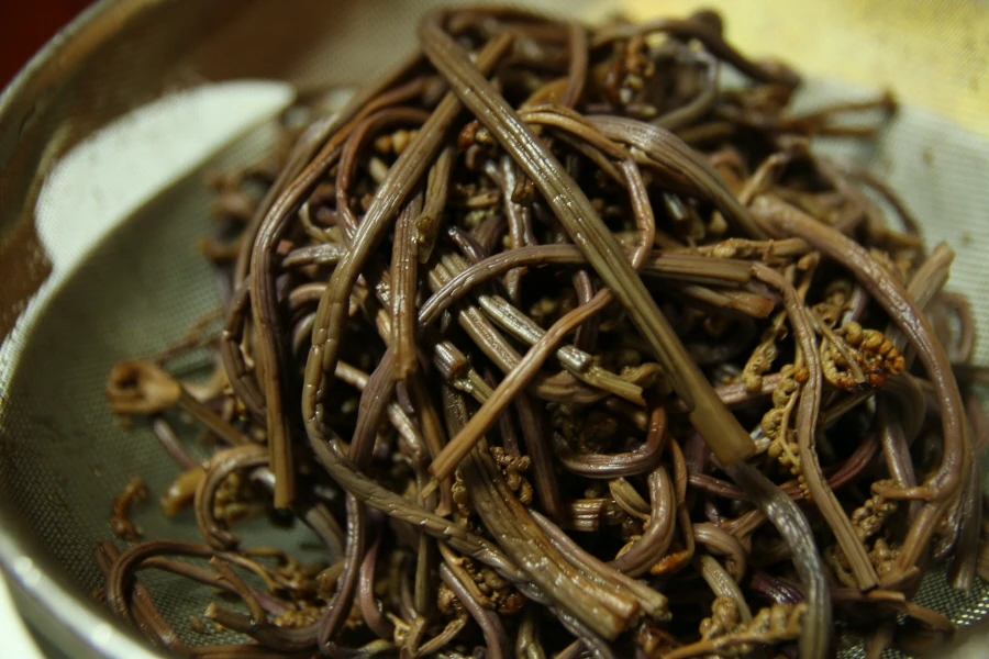 고사리 삶은 모습