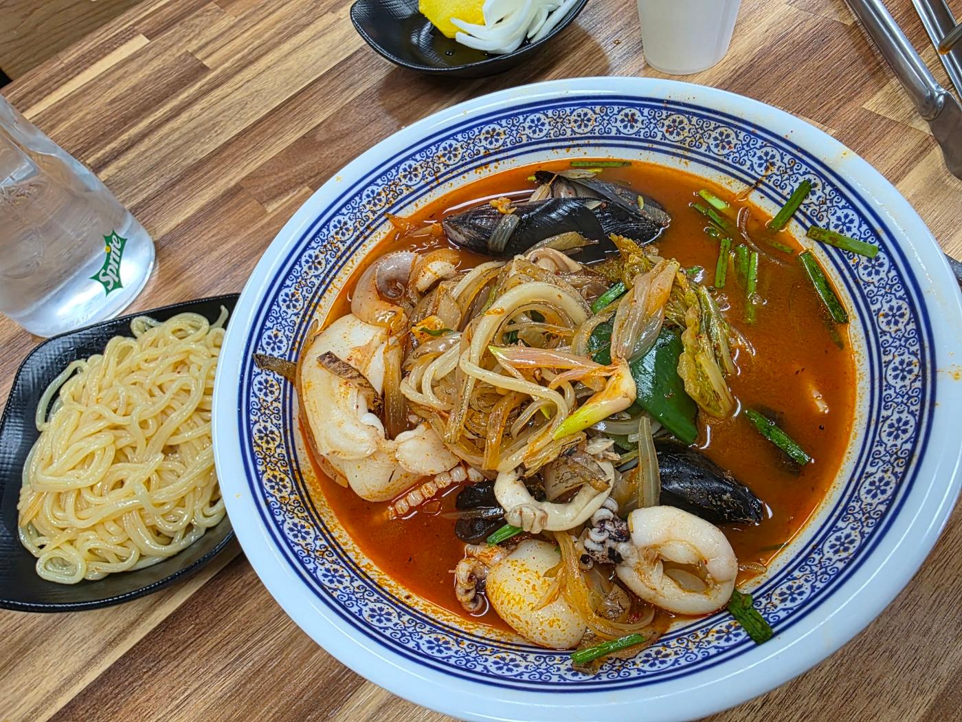 불맛 가득한 채썰린 야채