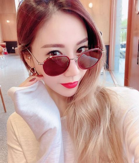 가수 별사랑 