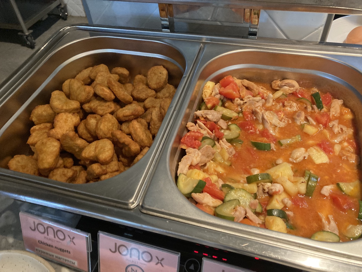 푸켓-까론비치-숙소-jonox-추천