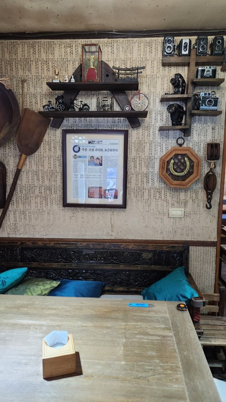 생생정보 2329회 오늘 또 방문 스타 밥집 개그맨 유민상 단골 보쌈 맛집 서울 영등포 양평동 이필당족발보쌈