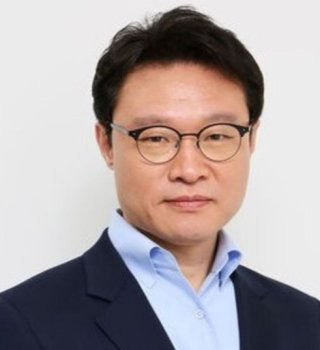 이규연 홍보수석 정치 활동