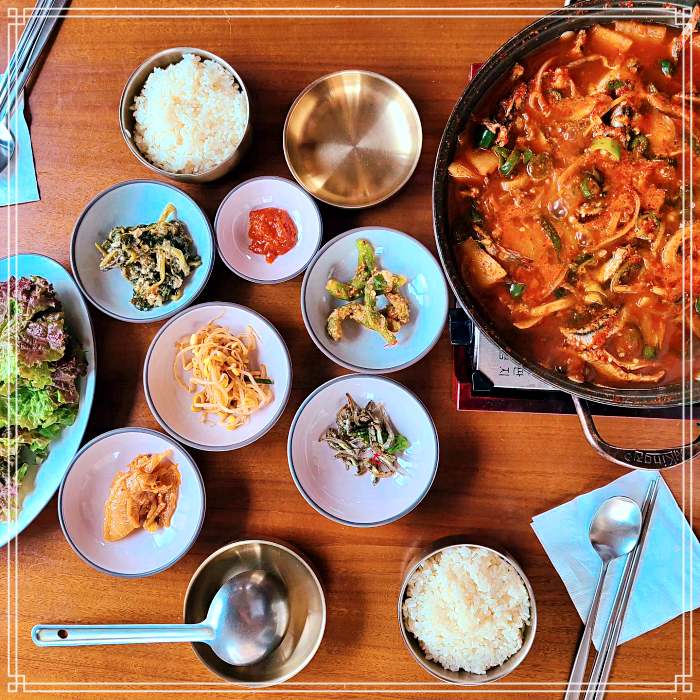 생방송 오늘저녁 남해 상주 은모래비치 아침식사 가능, 모듬 생선구이, 멸치쌈밥 맛집