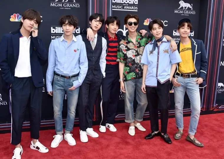 방탄소년단 BTS 멤버프로필 나이 키 혈액형 MBTI 인스타 빅히트 하이브