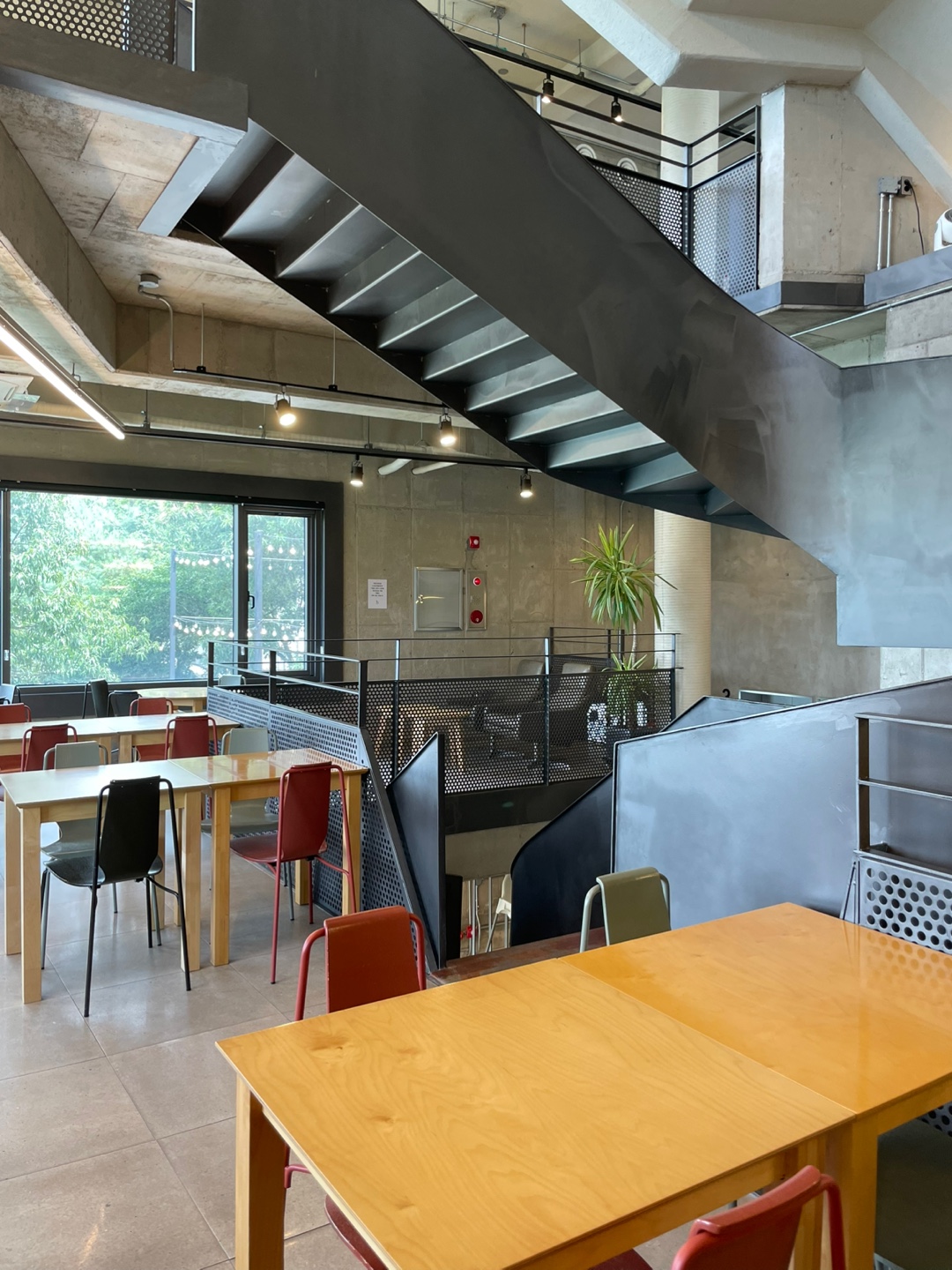 용인 기흥 호수앉기 대형 베이커리 카페