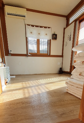  달빛한옥마을 달빛미소