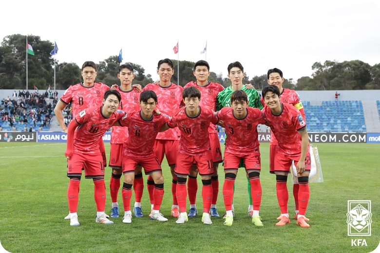 손흥민 A매치 51호골 대한민국 vs 팔레스타인 경기 결과 무승부 B조 현재 순위 한국 축구 대표팀 북중미 월드컵 아시아 3차 예선