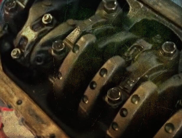 손상된-자동차-크랭크샤프트