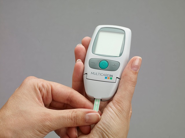 정기적인 혈당 모니터링 방법
