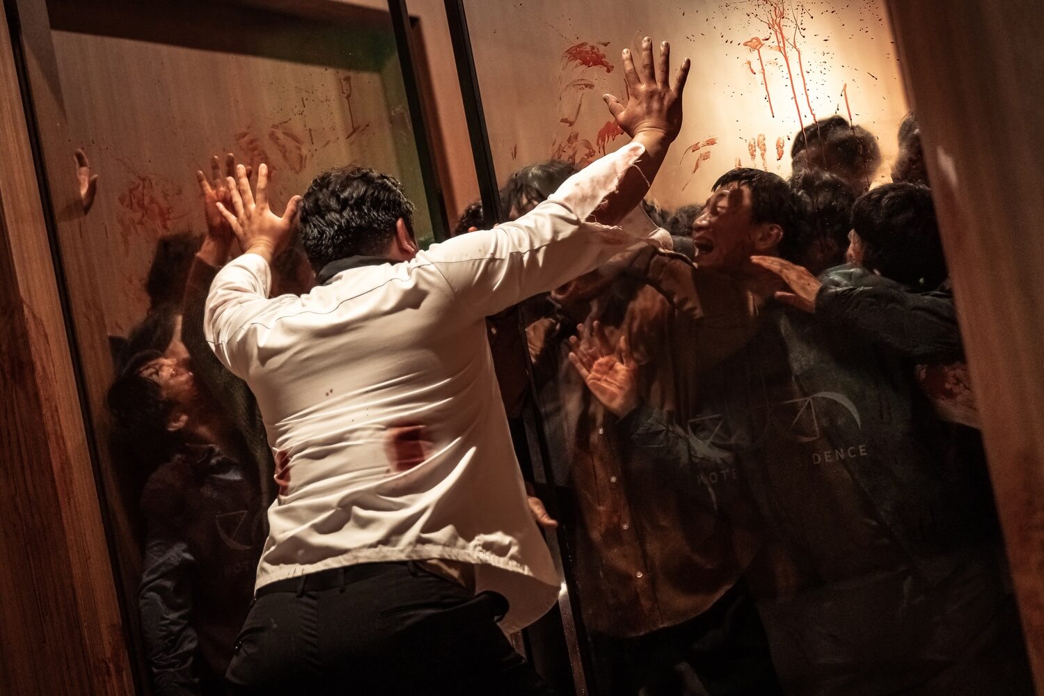 쿠팡플레이 뉴토피아