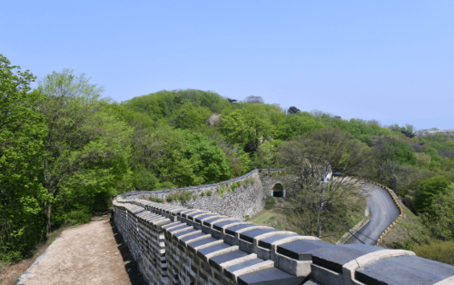 남한산성 둘레길 성곽