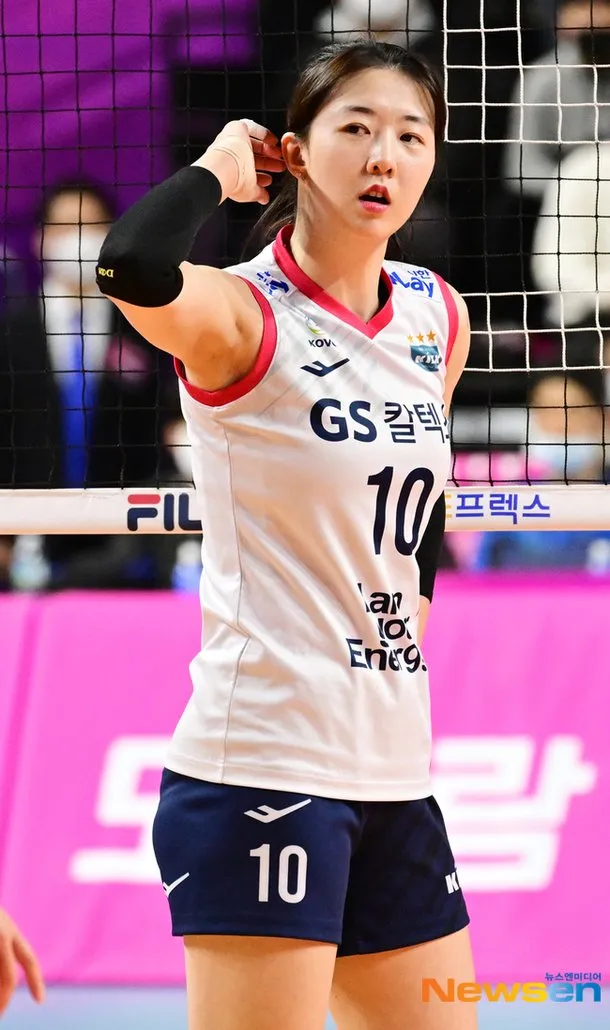 여자 배구 선수 강소휘 프로필 연봉_4