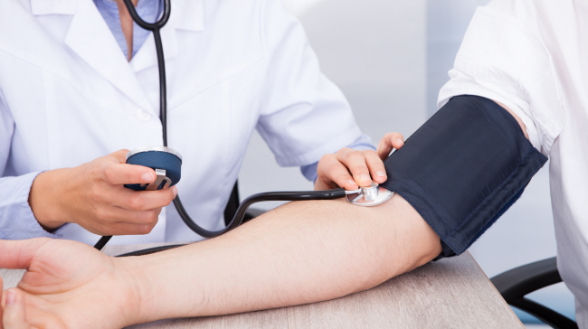 고혈압 환절기 주의