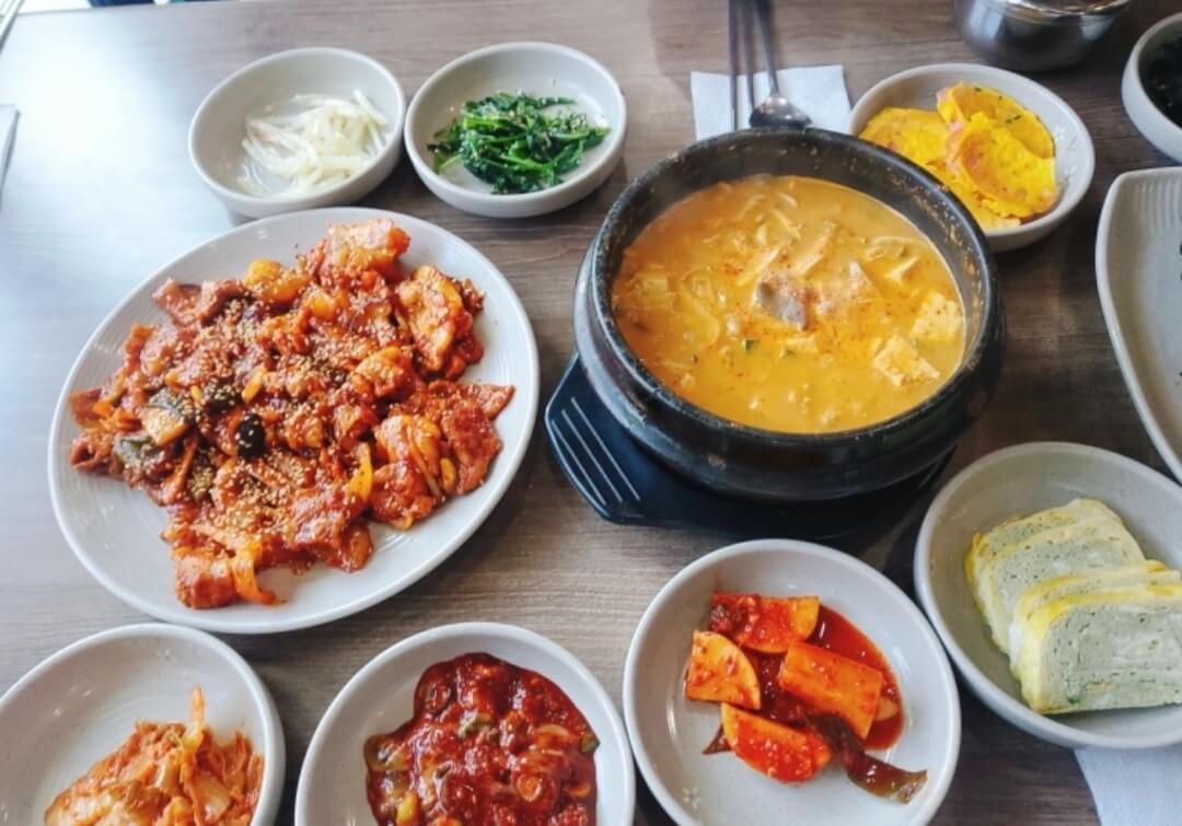 백제 cc 근처 맛집