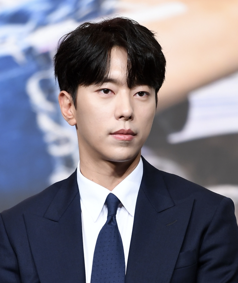 윤현민8
