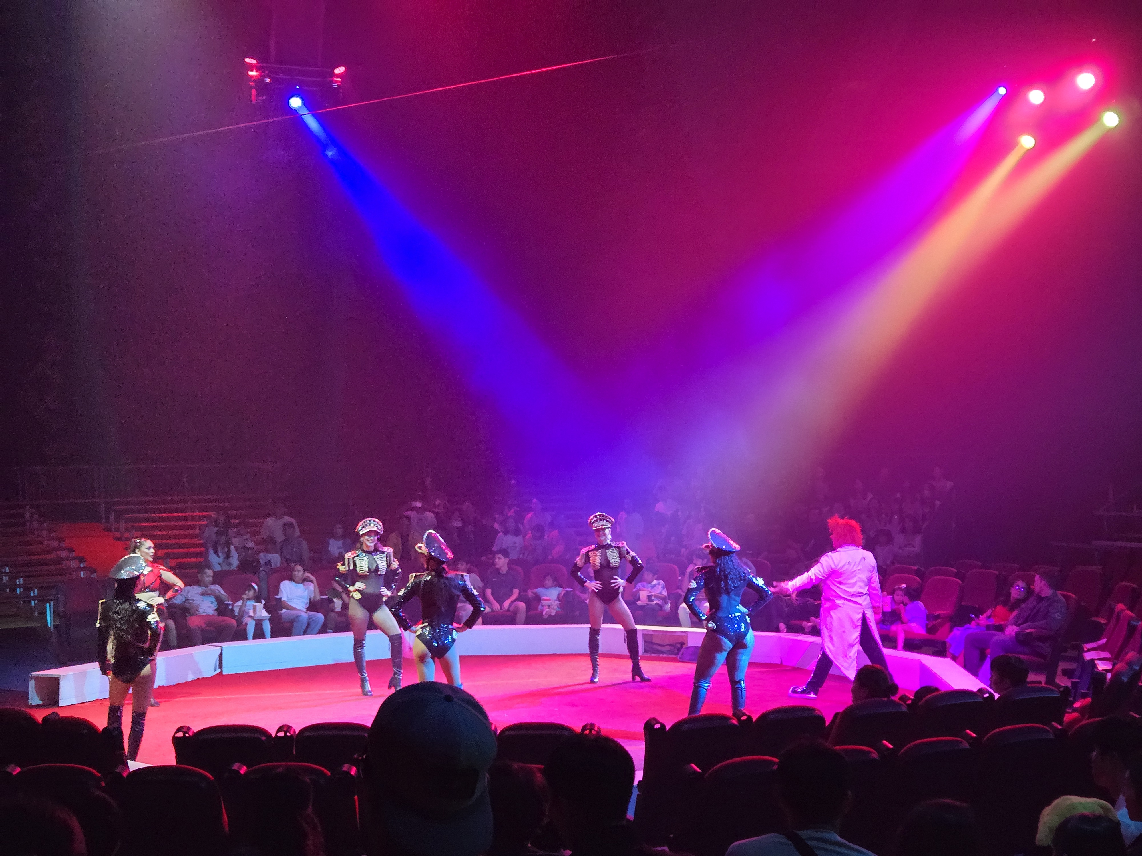 괌 PIC 슈퍼 아메리칸 서커스